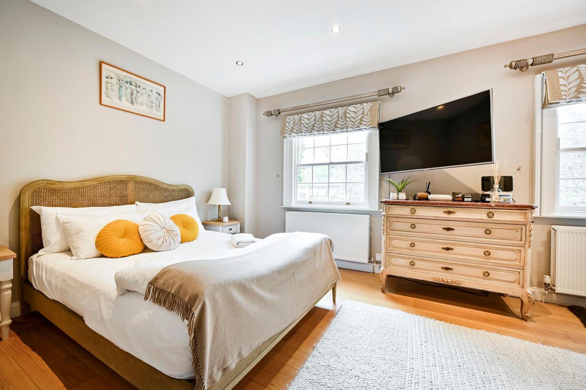 Magnificent 2 Bed Hyde Park Mews House Appartement Londen Buitenkant foto