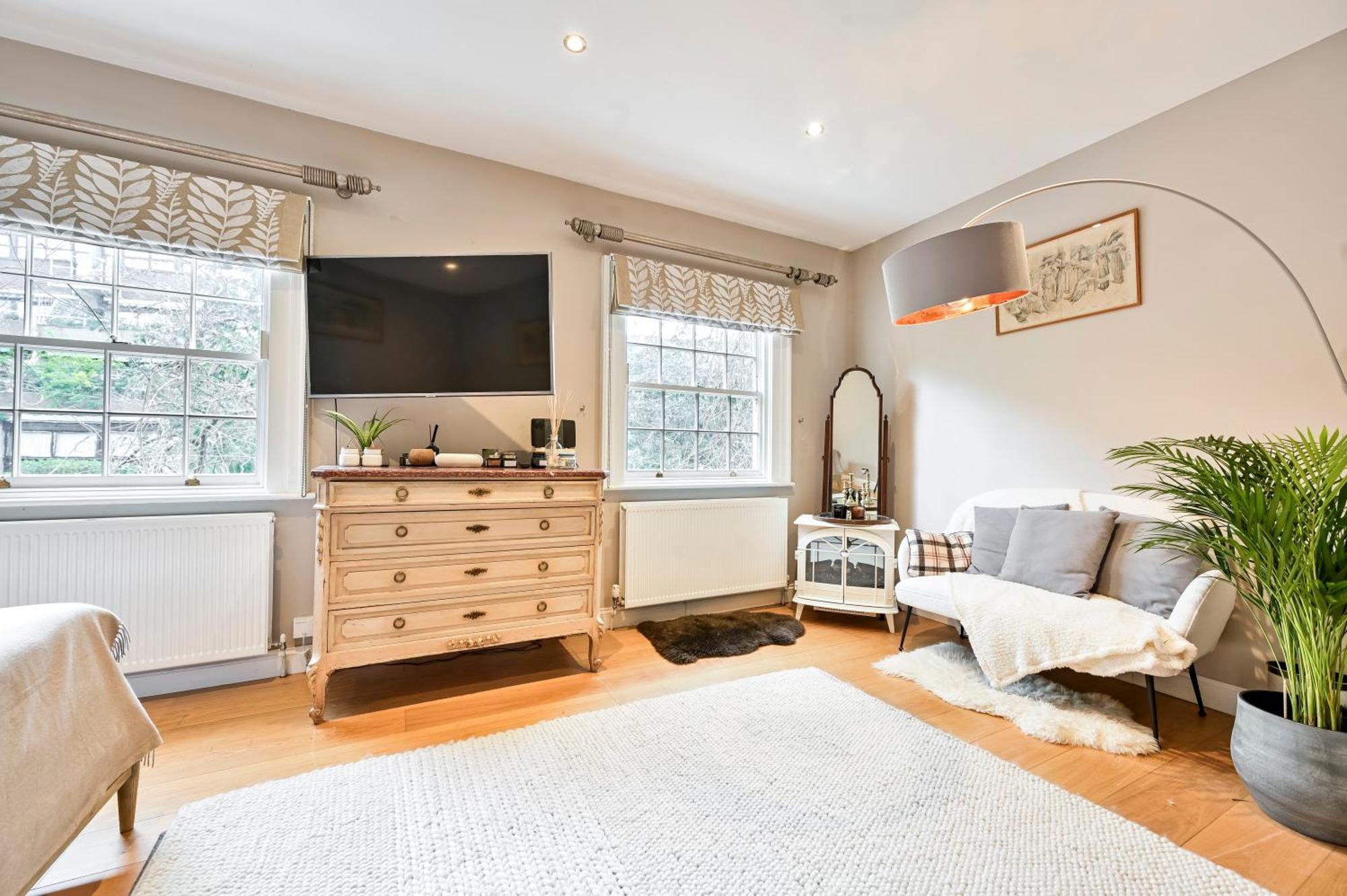 Magnificent 2 Bed Hyde Park Mews House Appartement Londen Buitenkant foto