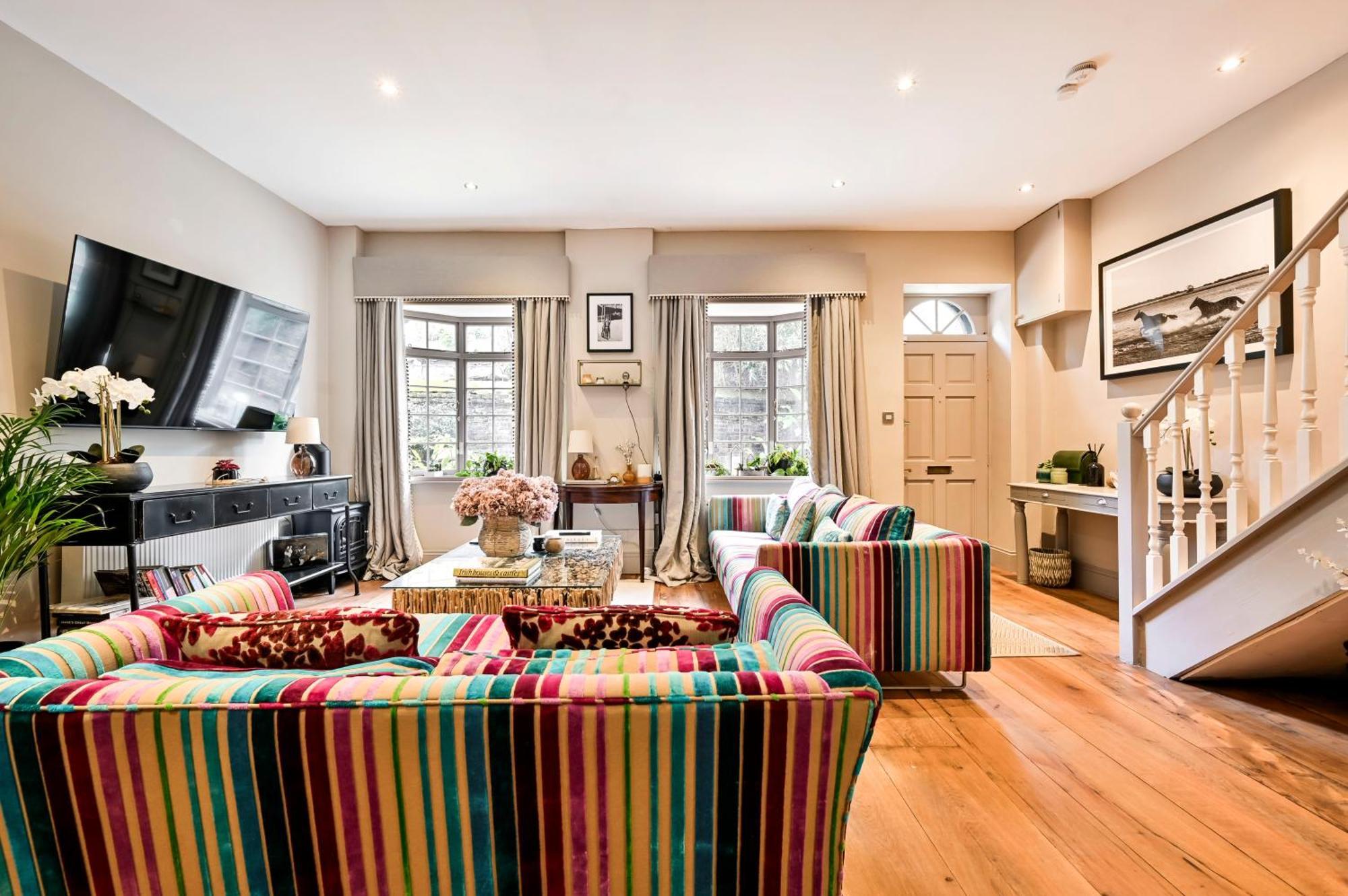 Magnificent 2 Bed Hyde Park Mews House Appartement Londen Buitenkant foto