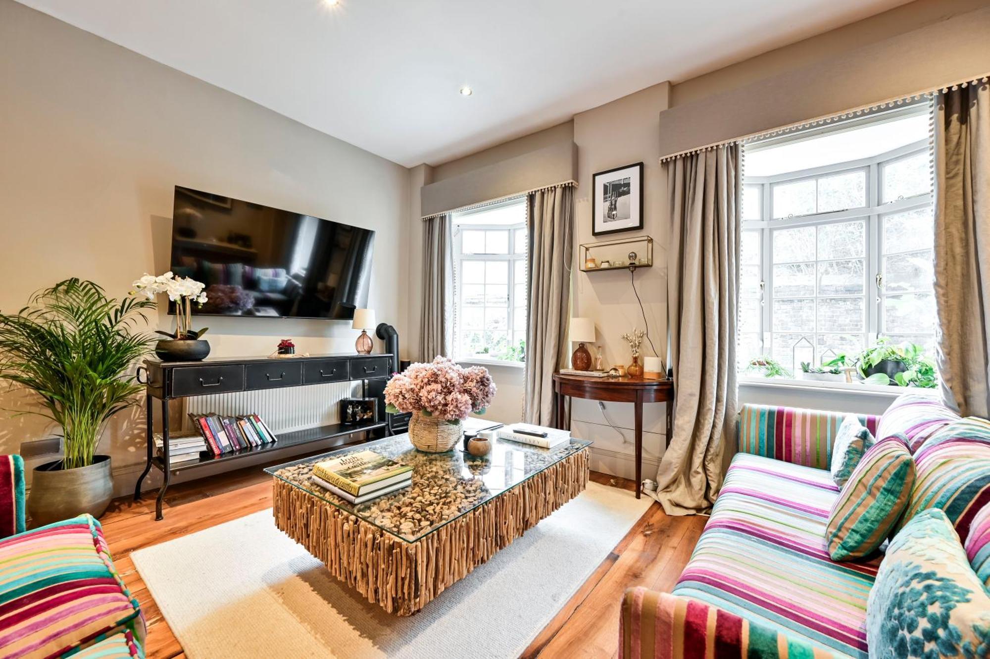 Magnificent 2 Bed Hyde Park Mews House Appartement Londen Buitenkant foto